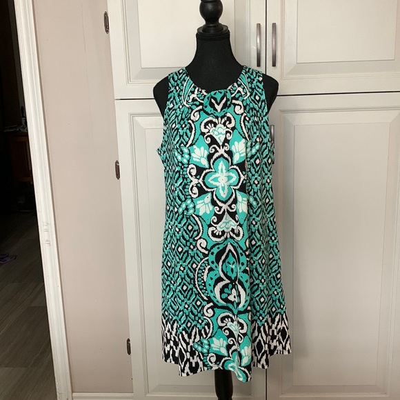 Sleeveless Dress with silver bead embellishment - Picture 1 of 5